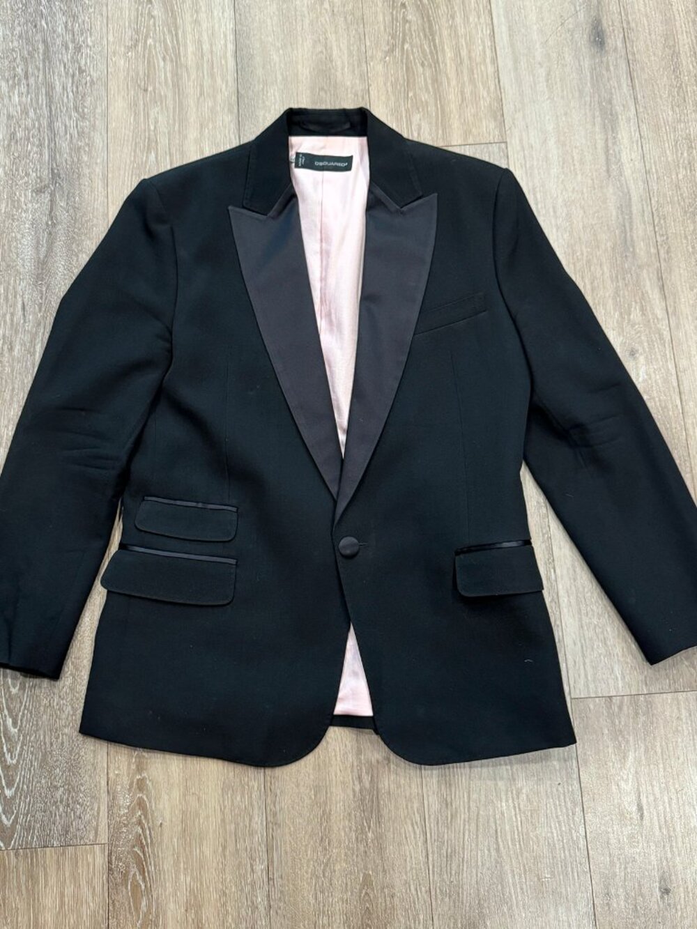DSQUARED2 IT 52 Black Tuxedo Blazer Jacket – Pink Lining – Fits Slim US 40